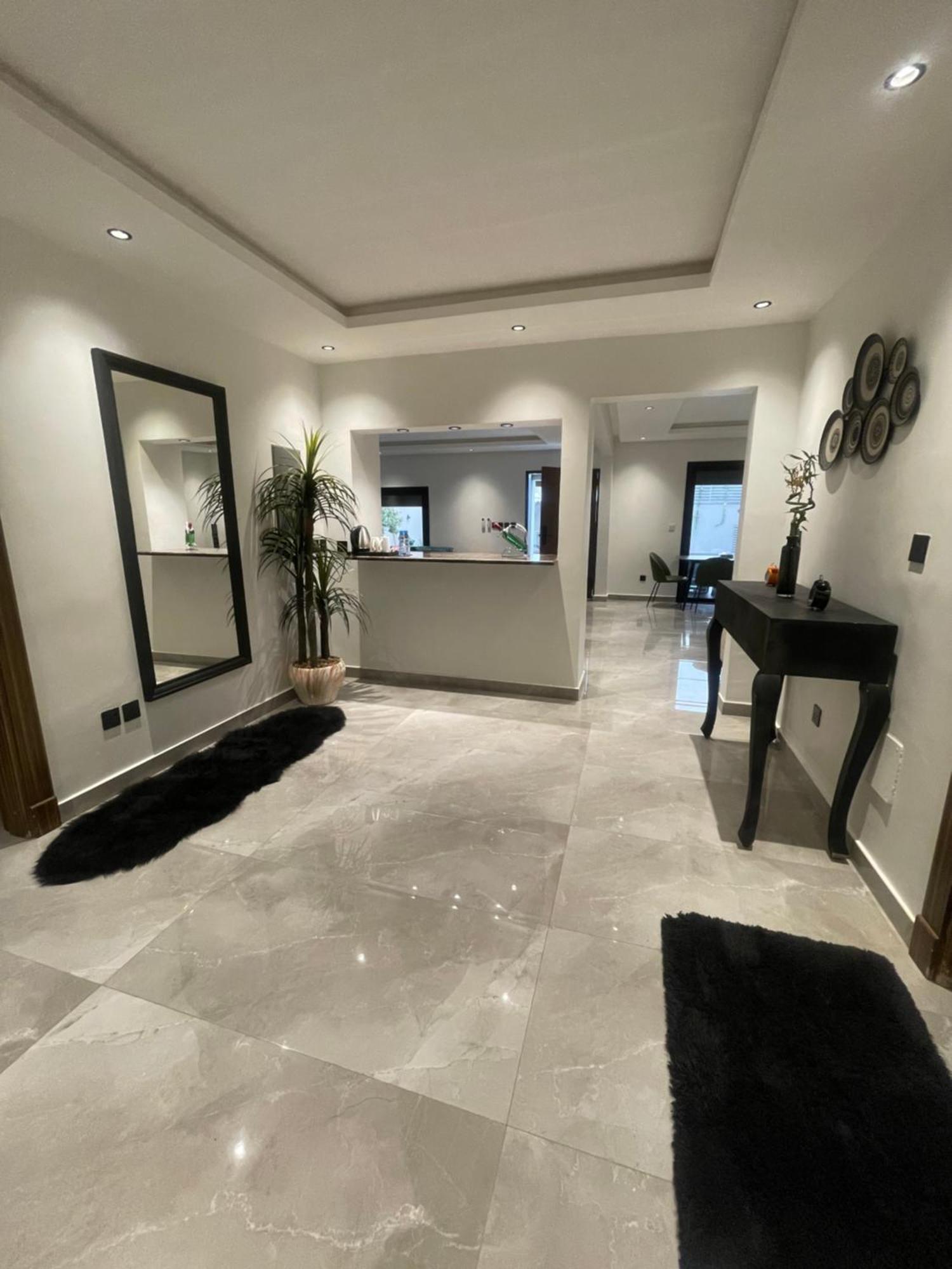 فيلا موقع مميز وإطلالة على المسبح Riade Exterior foto